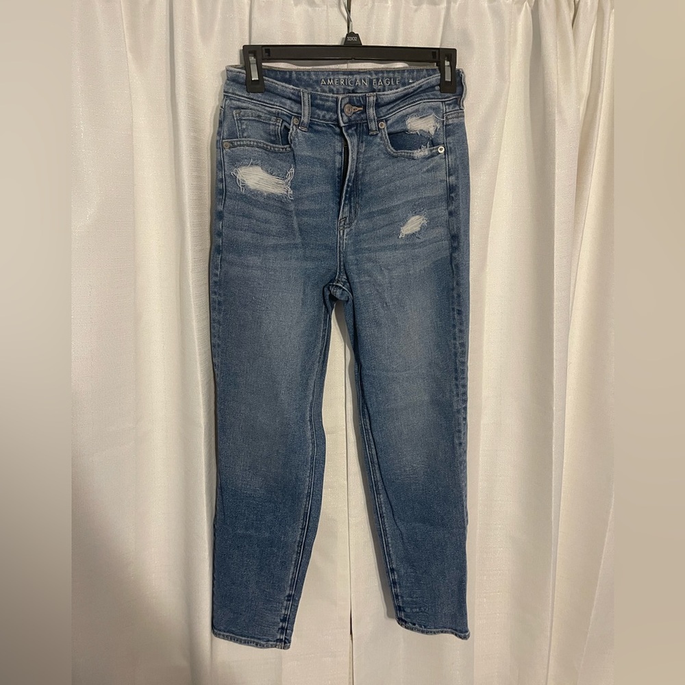 American Eagle mom straight jeans
